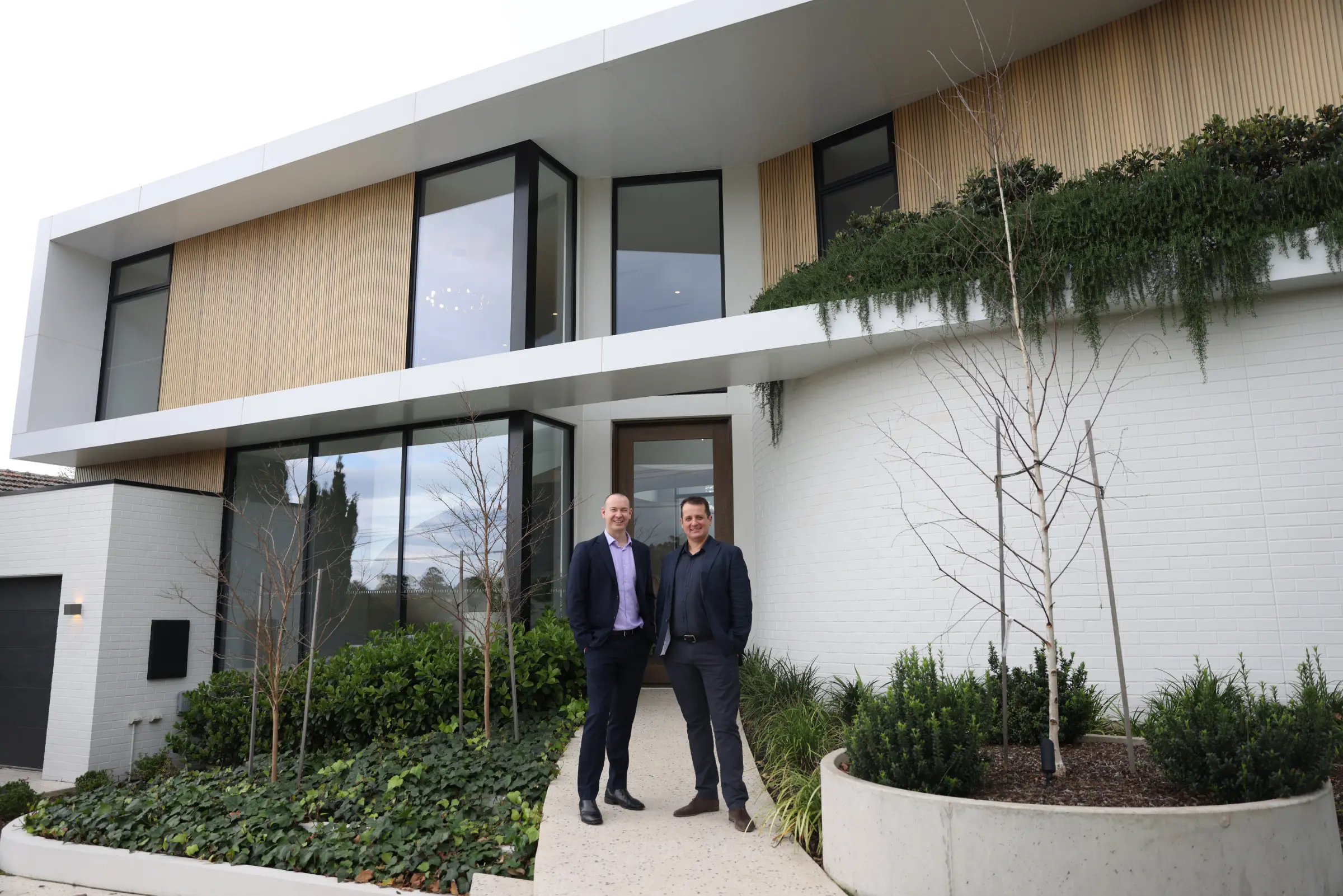 Doug MacLeod, Latitude 37, with Daniel Doherty, Pitcher Partners Melbourne.