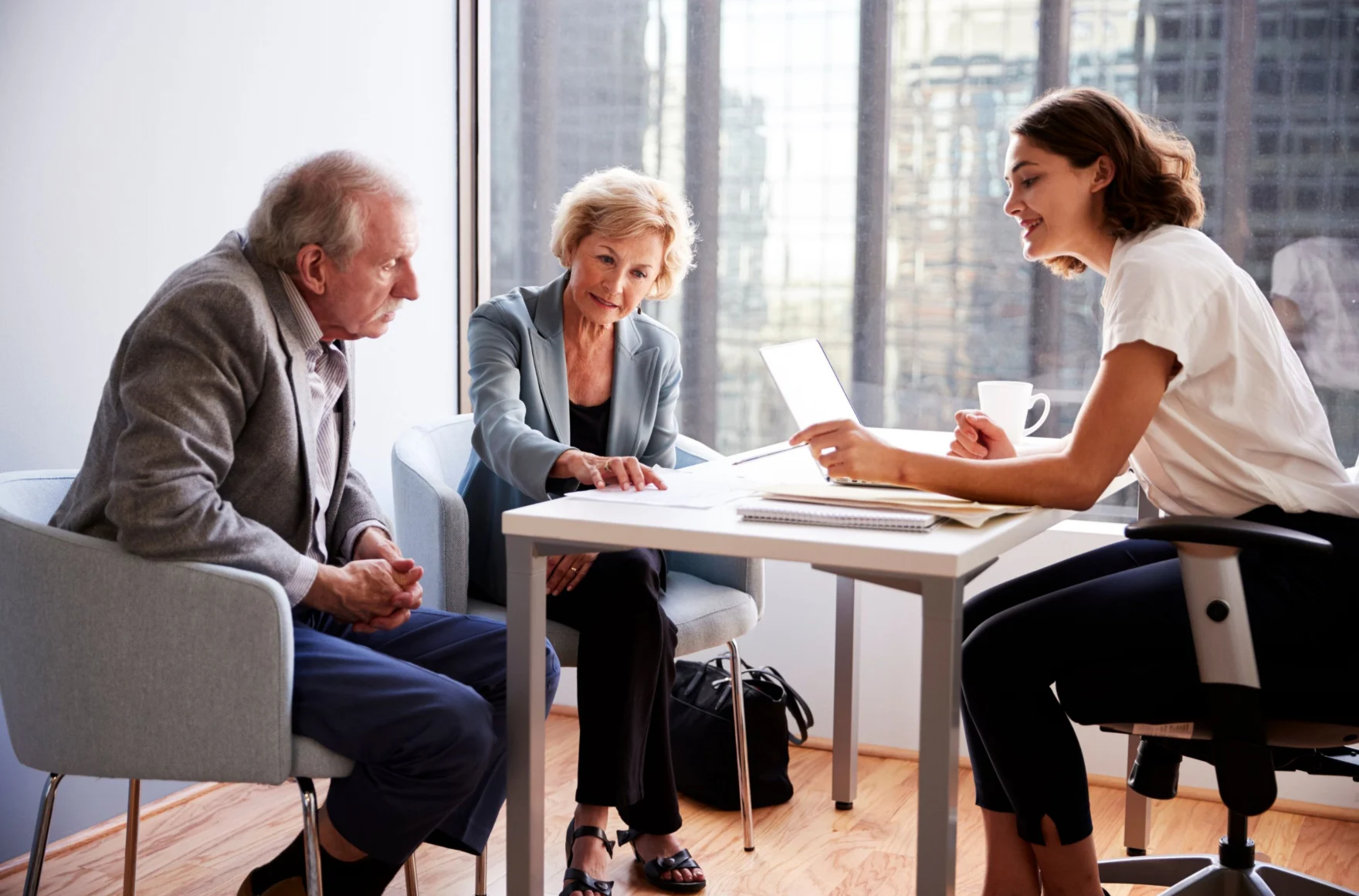 The unprepared controller: when smooth wealth transfer depends on one person